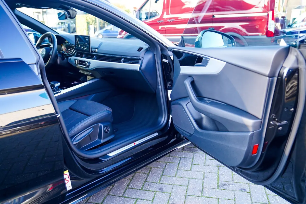 40 TFSI S edition | Camera | S- Sportstoelen | Apple Carplay | Audi Pre-Sense | Digitaal Dashboard