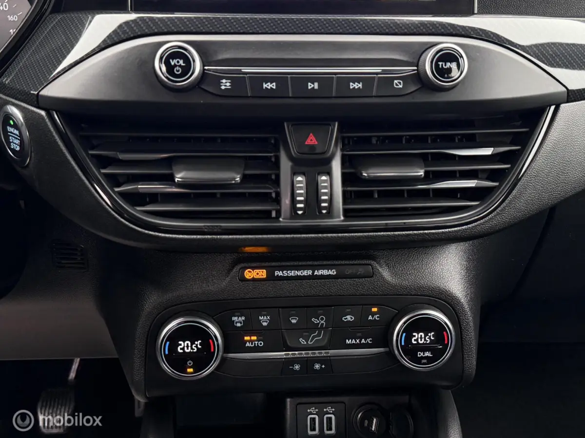 1.0 EcoBoost Hybrid ST Line Camera Full-Led