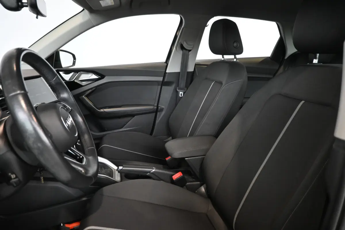 25 TFSI Pro Line NAP! Automaat Cruise Airco Virtual Cockpit Lichtmetaal Inruil Mogelijk!