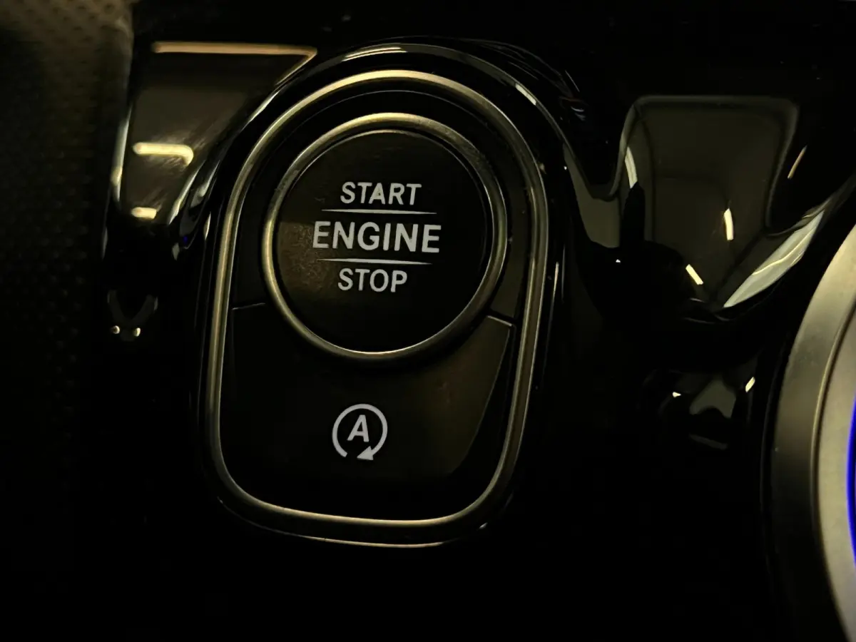 220 4MATIC / AMG / Pano / Sfeerverlichting