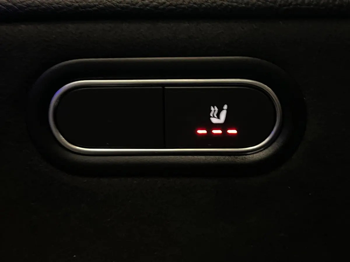 220 4MATIC / AMG / Pano / Sfeerverlichting