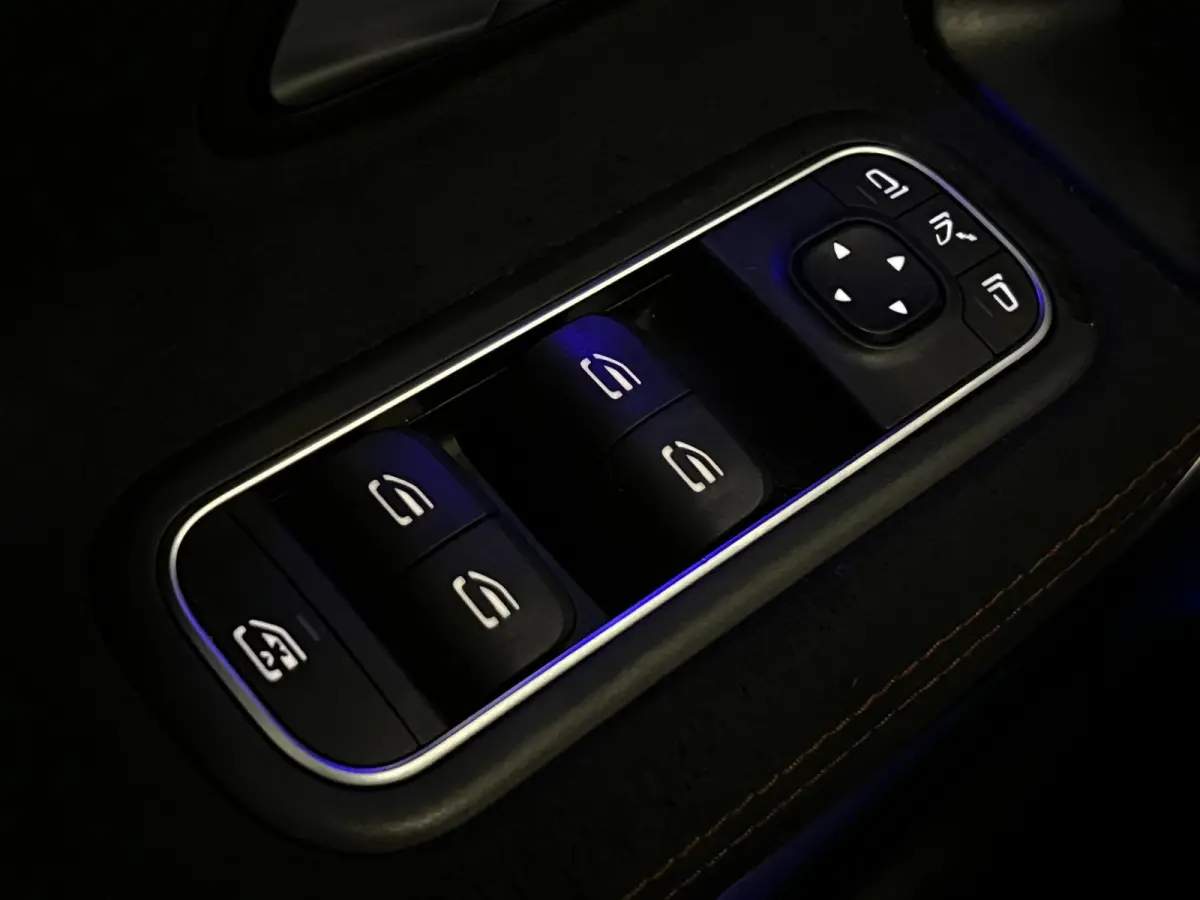 220 4MATIC / AMG / Pano / Sfeerverlichting