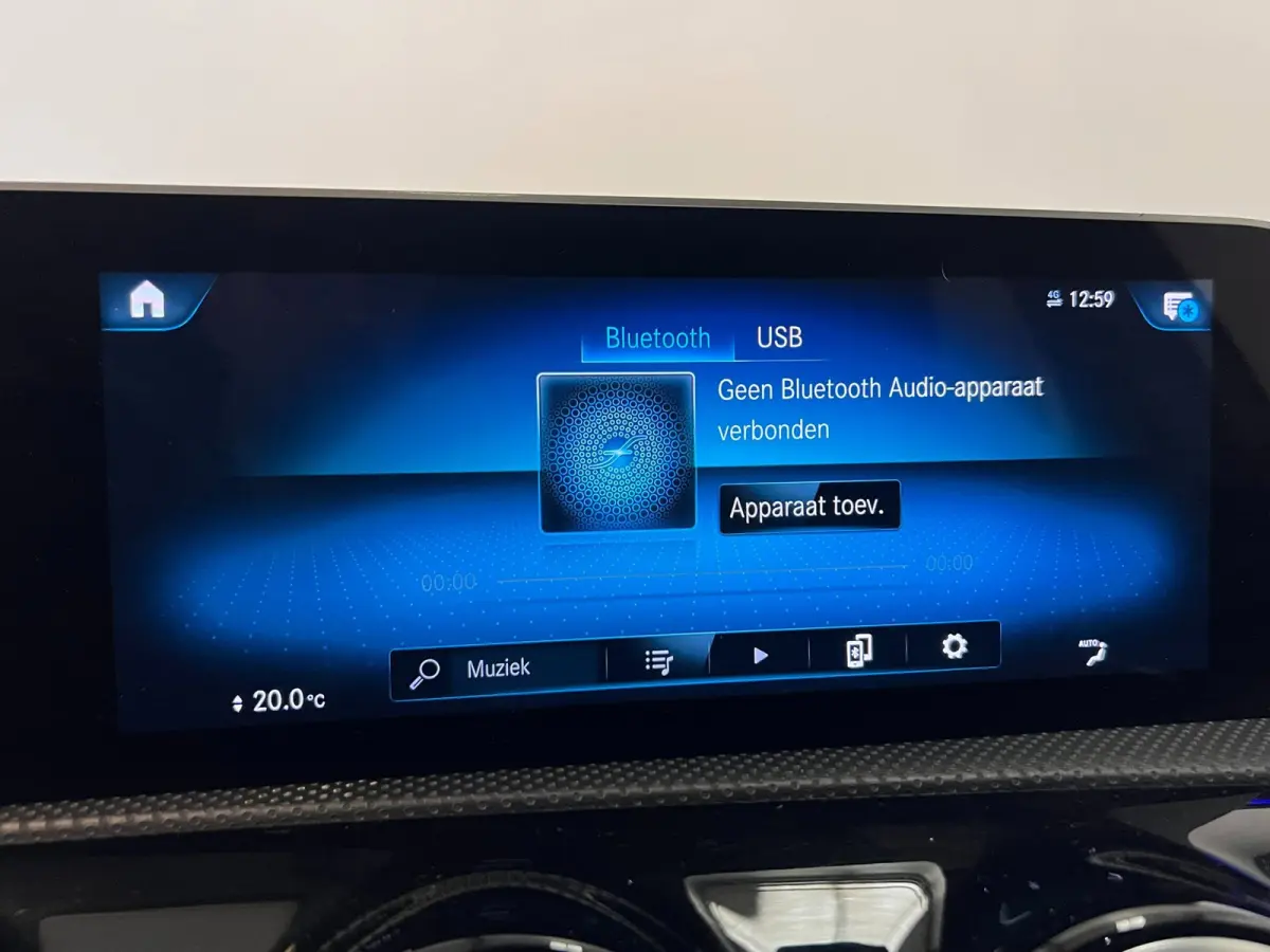 220 4MATIC / AMG / Pano / Sfeerverlichting