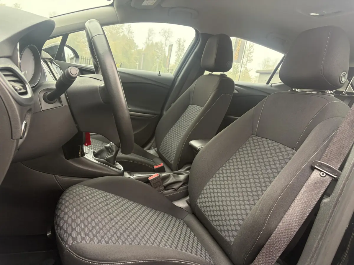 1.0 Online Edition ✓2e Eigenaar✓Dealer Onderhouden✓Carplay✓Clima✓Cruise✓Pdc✓17''Lmv✓105pk✓N.A.P✓Nieuwe Apk bij Aflevering