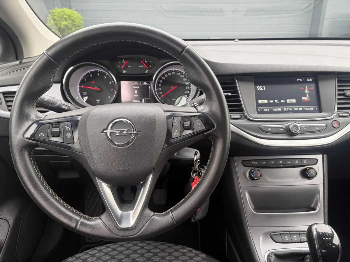 1.0 Online Edition ✓2e Eigenaar✓Dealer Onderhouden✓Carplay✓Clima✓Cruise✓Pdc✓17''Lmv✓105pk✓N.A.P✓Nieuwe Apk bij Aflevering