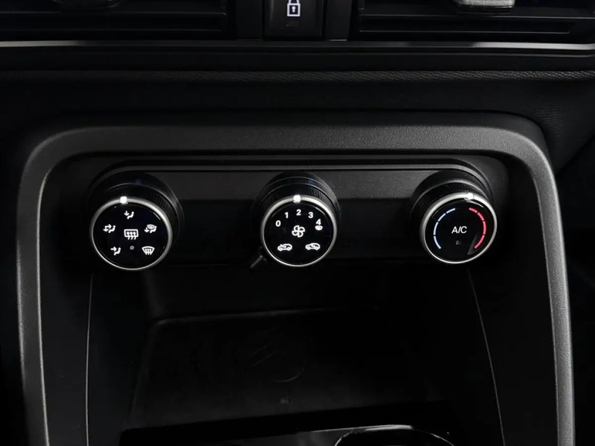 Business 113pk 44 kWh Led/Nav/Comfort.Stoelen/Pdc