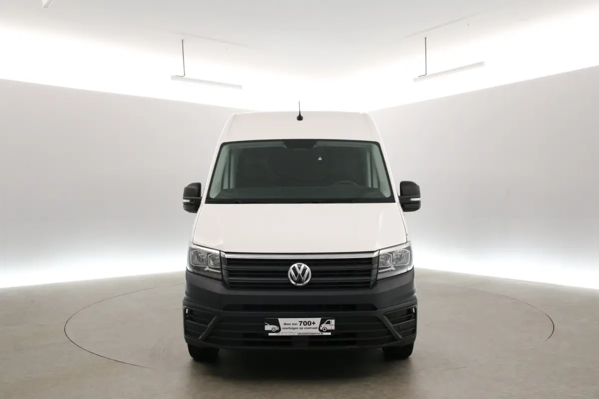 2.0 TDI 140PK L4H3 | Airco | Camera | Carplay | 3 Zits | 3000KG Trekgew. | Parkeersens.