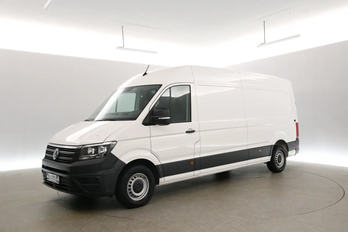 2.0 TDI 140PK L4H3 | Airco | Camera | Carplay | 3 Zits | 3000KG Trekgew. | Parkeersens.