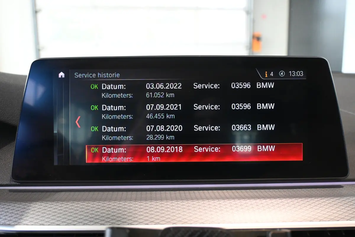 520i High Executive M Sport Automaat Navigatie LED CarPlay Leder Panoramdak Harman & Kardon 100% Onderhouden! Inruil Mogelijk!