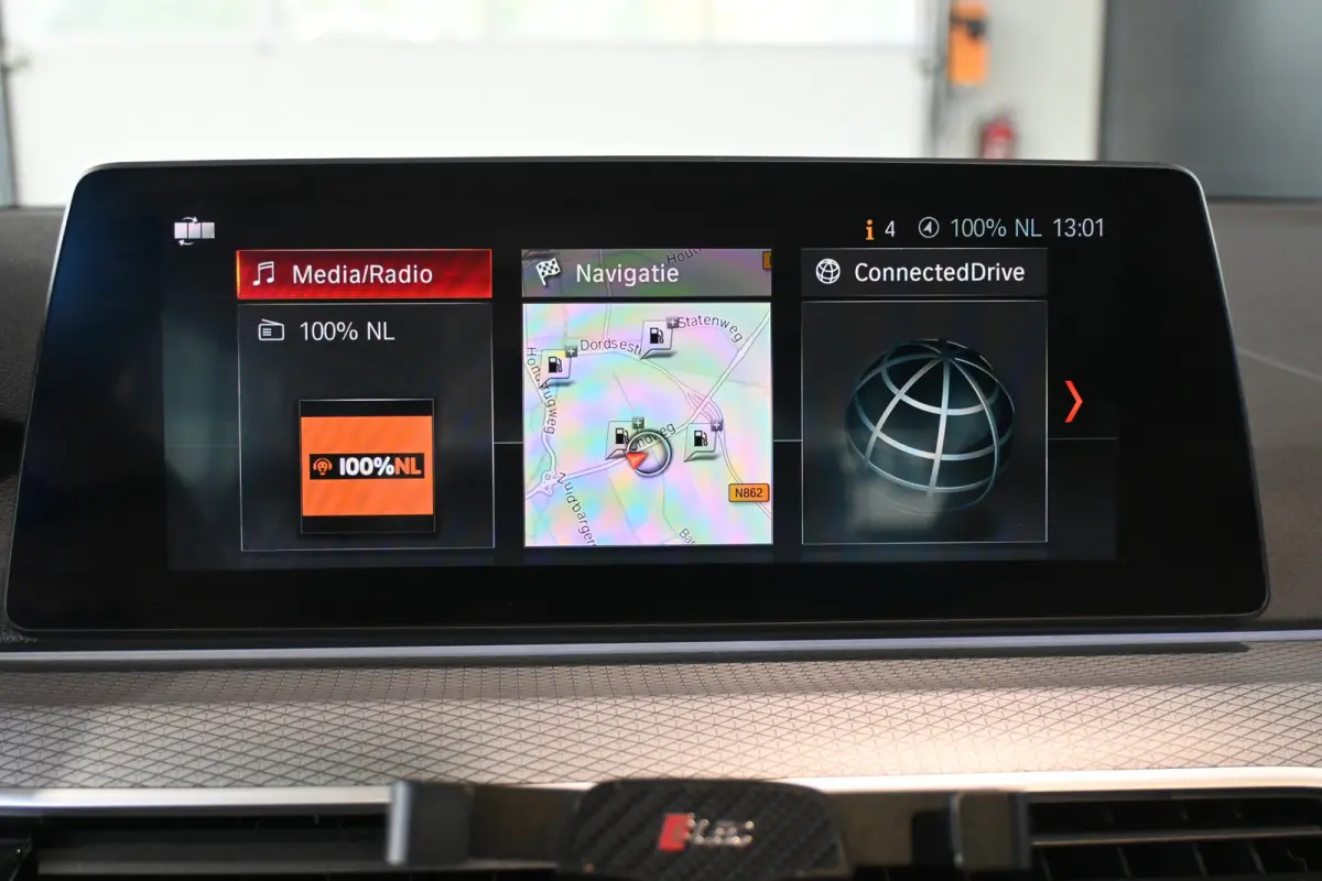 520i High Executive M Sport Automaat Navigatie LED CarPlay Leder Panoramdak Harman & Kardon 100% Onderhouden! Inruil Mogelijk!