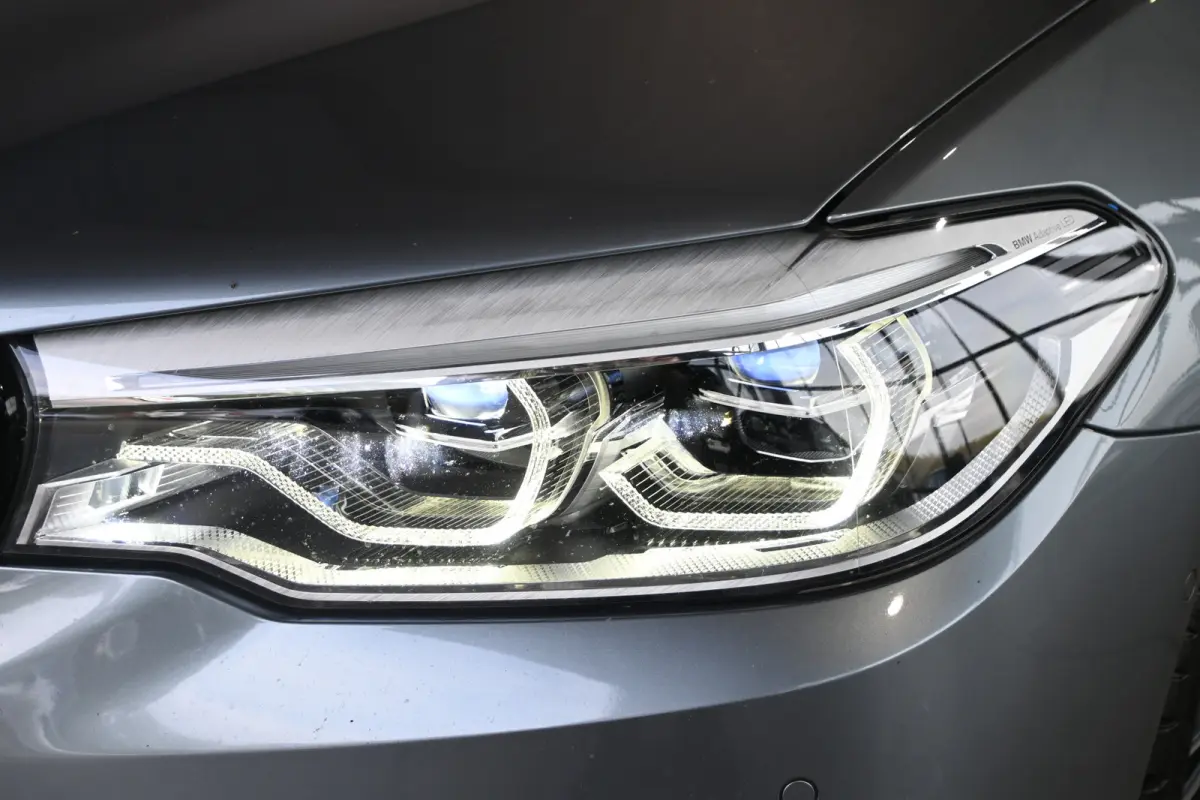 520i High Executive M Sport Automaat Navigatie LED CarPlay Leder Panoramdak Harman & Kardon 100% Onderhouden! Inruil Mogelijk!