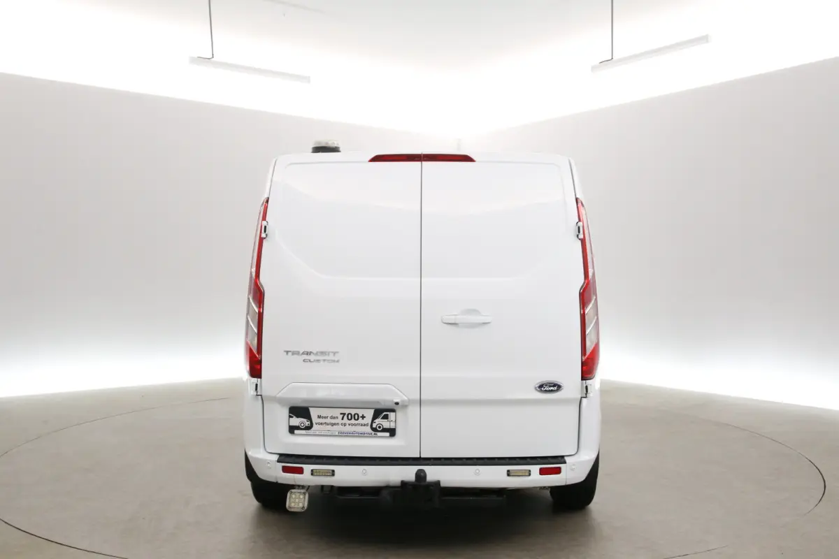 2.0 TDCI L2H1 Limited 170PK | 2800KG Trekgew. | Airco | Camera | Cruise | 3 Zits | 2xSchuifdeur | Trekhaak | Carplay | bi-Xenon