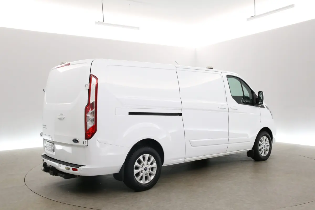 2.0 TDCI L2H1 Limited 170PK | 2800KG Trekgew. | Airco | Camera | Cruise | 3 Zits | 2xSchuifdeur | Trekhaak | Carplay | bi-Xenon