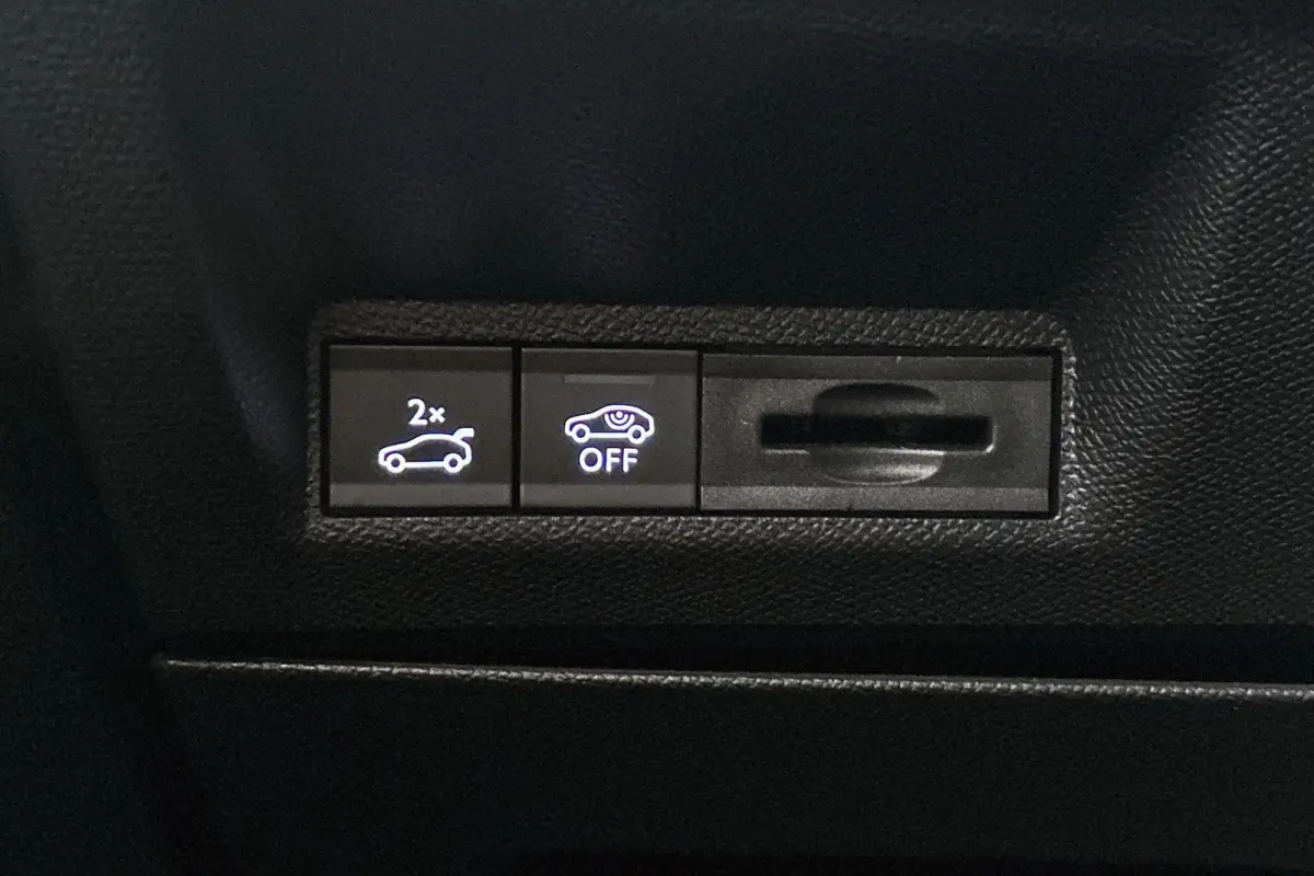 1.2 Hybrid 145 GT Stuur-Stoelverwarming 360 Camera Keyless