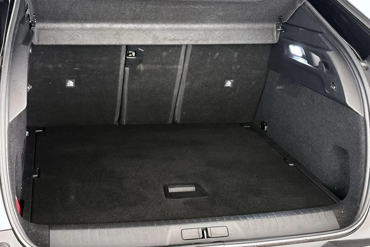 1.2 Hybrid 145 GT Stuur-Stoelverwarming 360 Camera Keyless