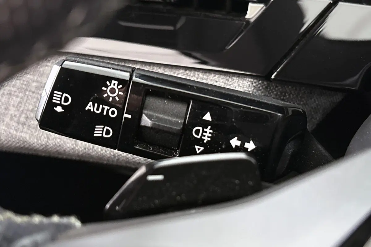1.2 Hybrid 145 GT Stuur-Stoelverwarming 360 Camera Keyless