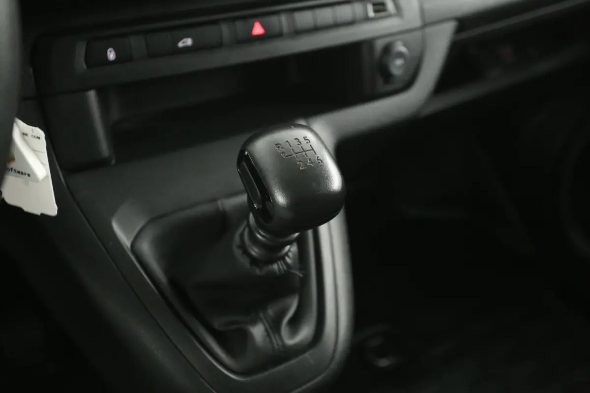2.0 MultiJet 145PK L2H1 | Airco | Cruise | 3 Zits | Carplay | Parkeersens.