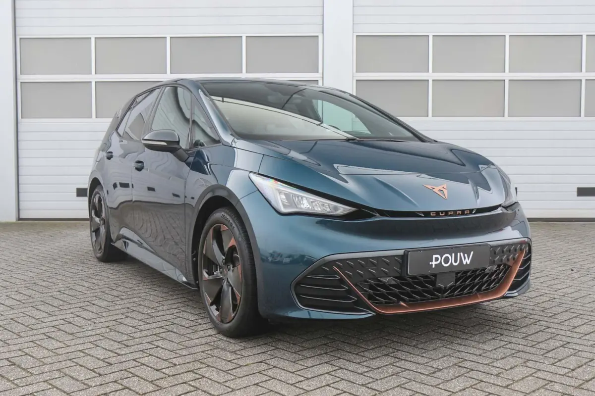 230pk Business 62 kWh | SoH 97% | Navigatie | Stoelverwarming | Full Link | Achteruitrijcamera