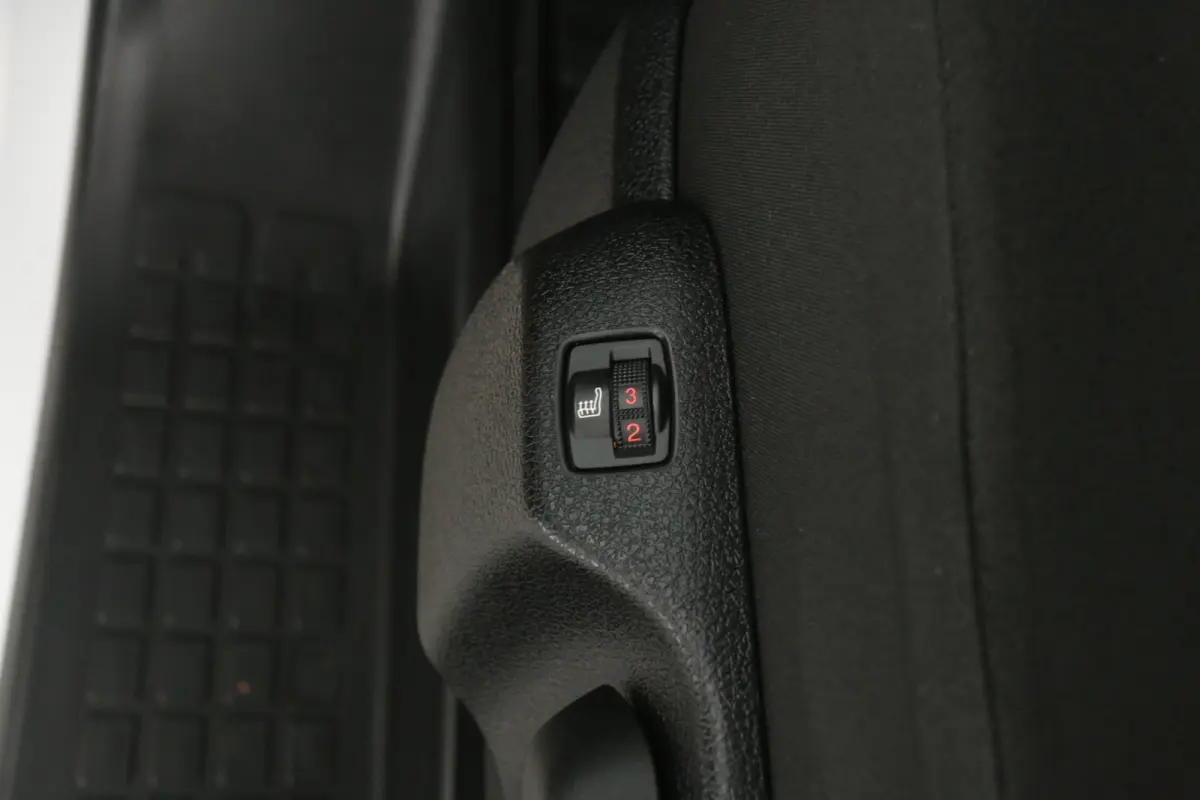 75 kWh L3H1 Long Range | Snelladen | SOH 97% | Clima | Camera | 3 Zits | Cruise | Carplay | Xenon