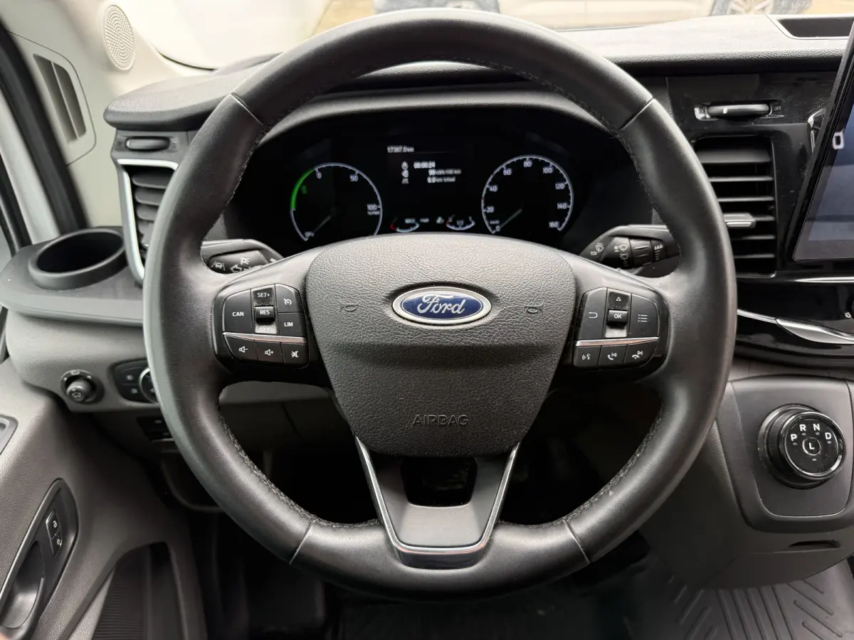 68kWh 184PK L2H2 317km WLTP 97,7% (SOH) BEV Snelladen Camera Cruise control Climate control Carplay Navigatie Parkeersensoren