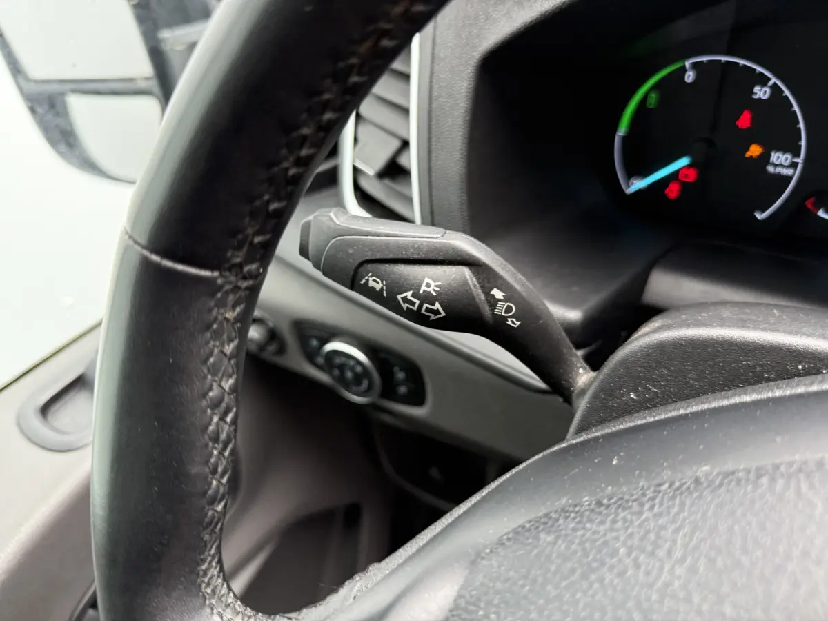 68kWh 184PK L2H2 317km WLTP 97,7% (SOH) BEV Snelladen Camera Cruise control Climate control Carplay Navigatie Parkeersensoren