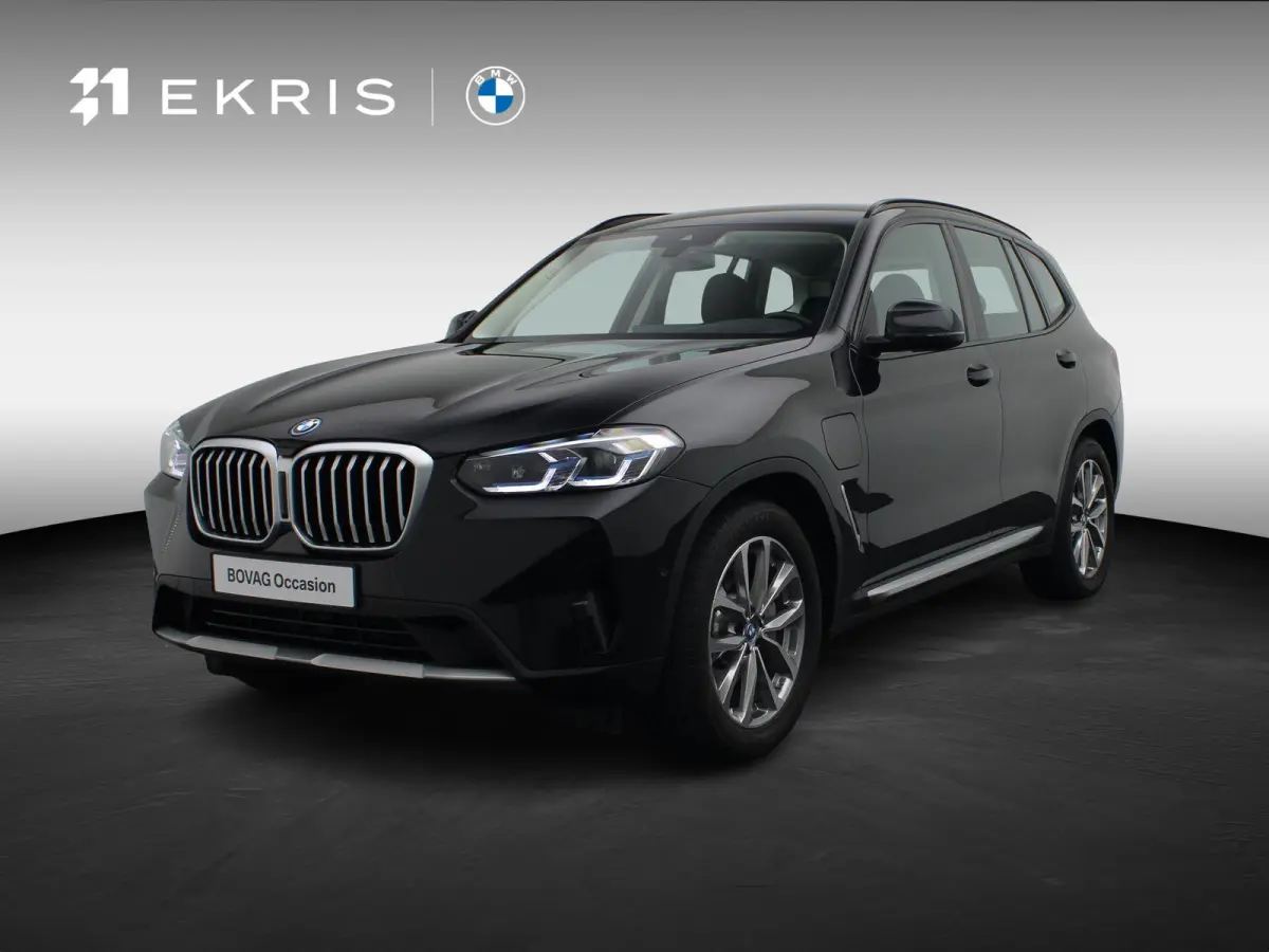 xDrive30e High Executive | SoH 93,3% | Comfort Access | Trekhaak | Laserlight | Head-Up Display | 19''