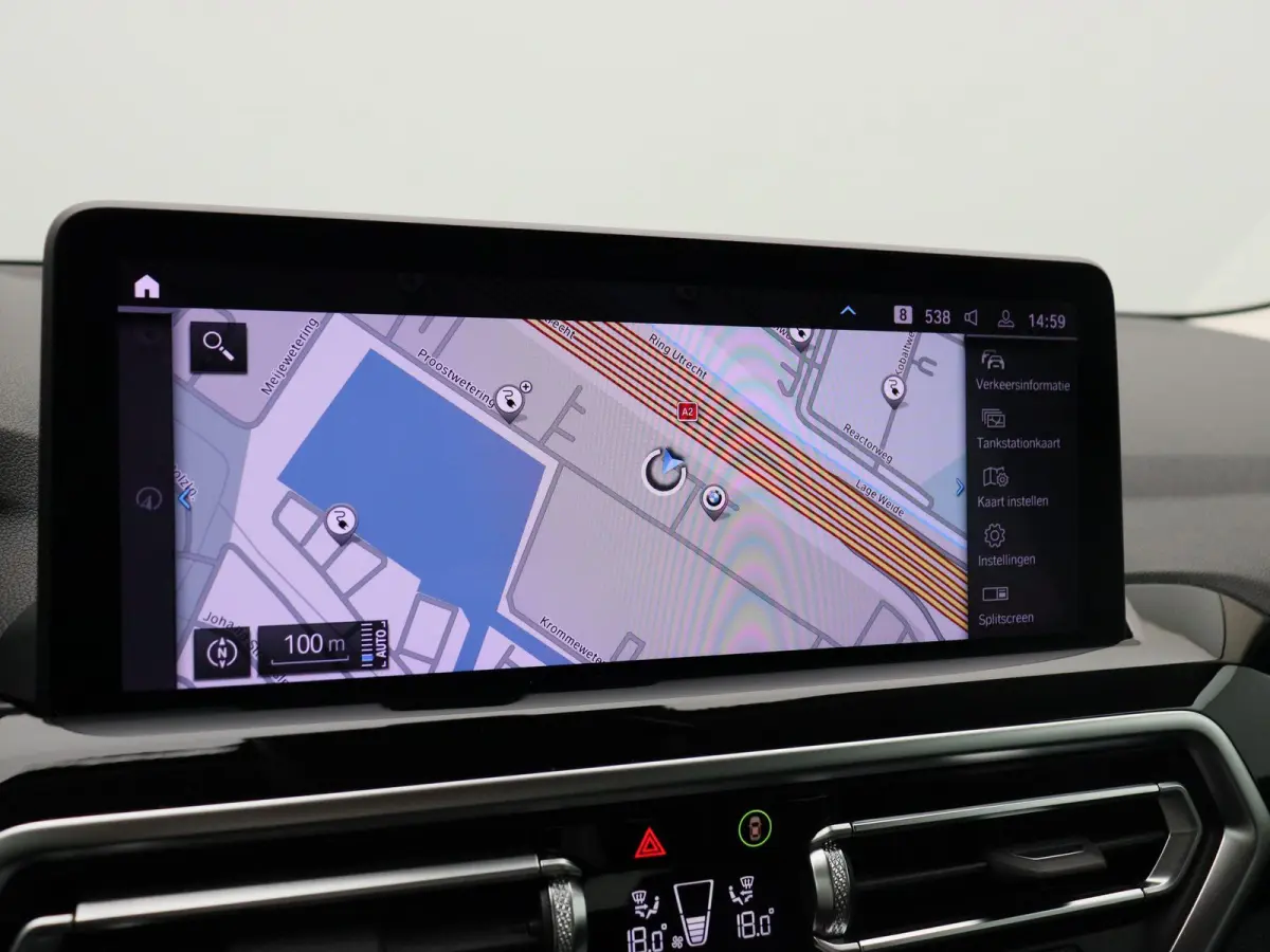 xDrive30e High Executive | SoH 93,3% | Comfort Access | Trekhaak | Laserlight | Head-Up Display | 19''