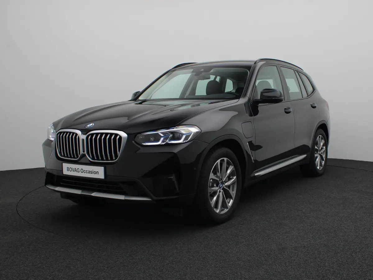 xDrive30e High Executive | SoH 93,3% | Comfort Access | Trekhaak | Laserlight | Head-Up Display | 19''