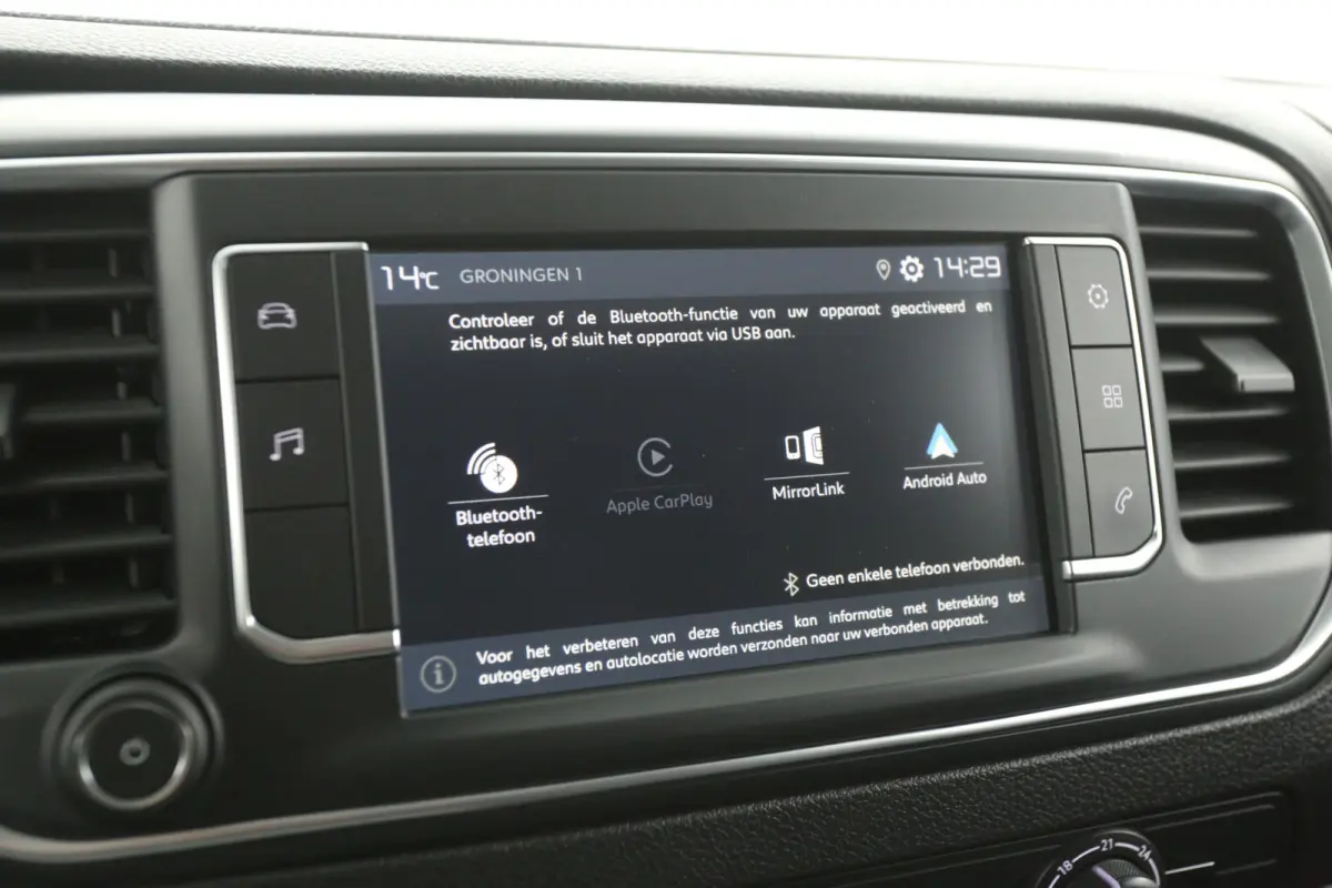 75 kWh L3H1 Long Range | Snelladen | SOH 96% | Airco | Cruise | 3 Zits | Carplay | Parkeersens.