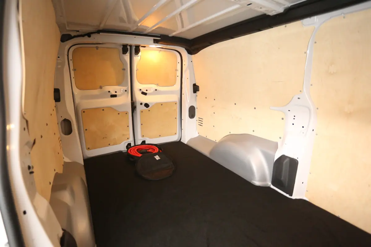75 kWh L3H1 Long Range | Snelladen | SOH 96% | Airco | Cruise | 3 Zits | Carplay | Parkeersens.
