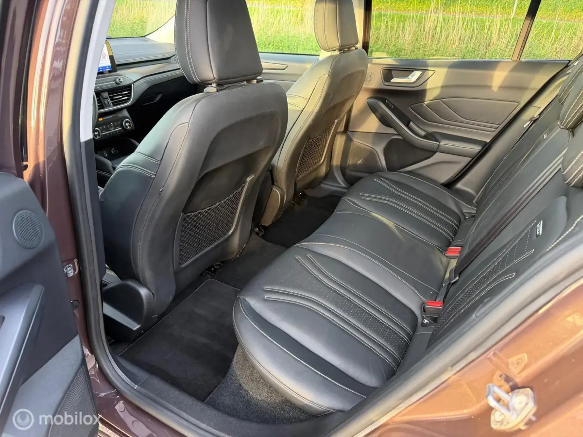 1.0 EcoBoost Vignale
