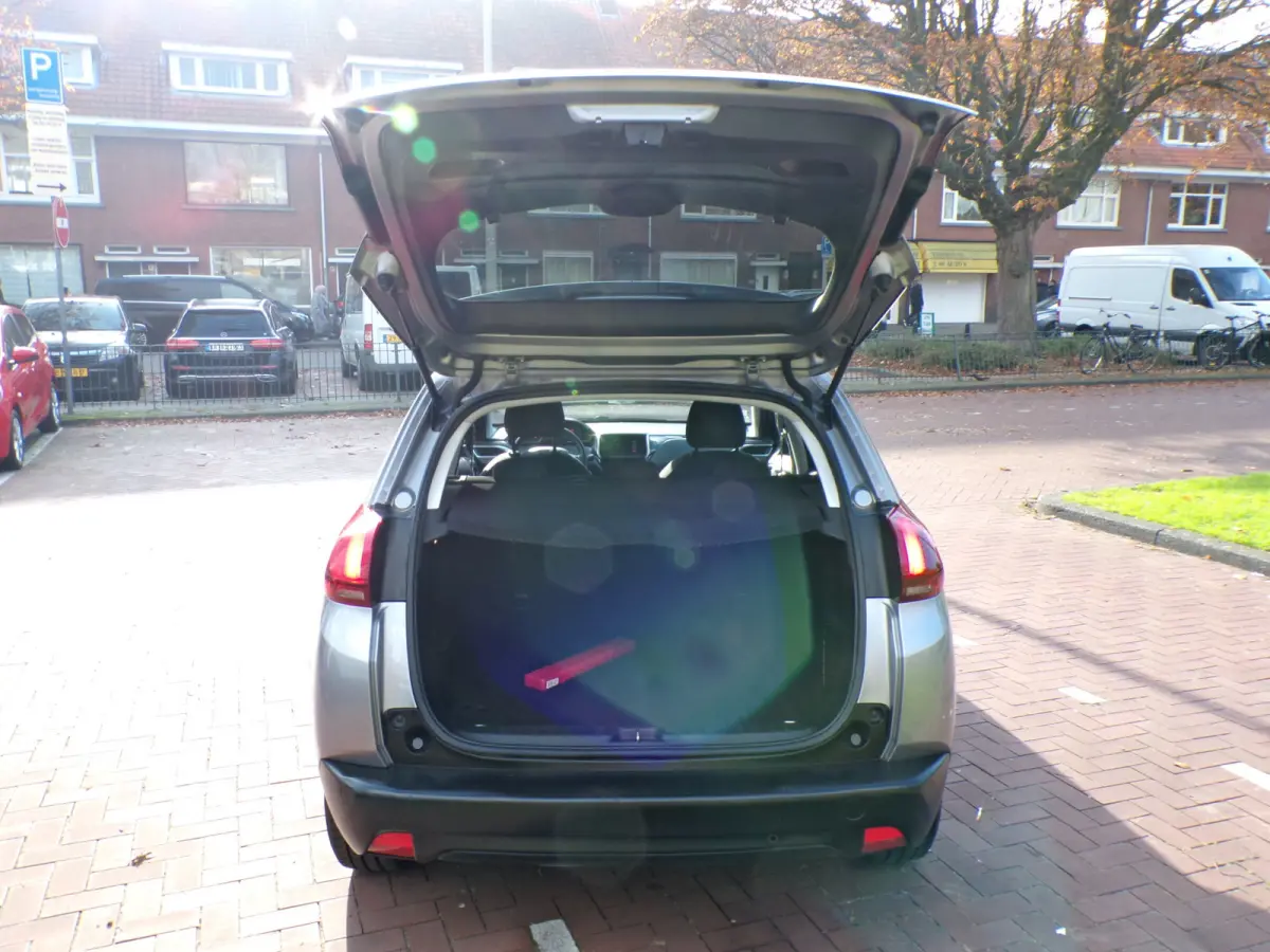1.2 PureTech Active van 1e eig automaat nw DB riem