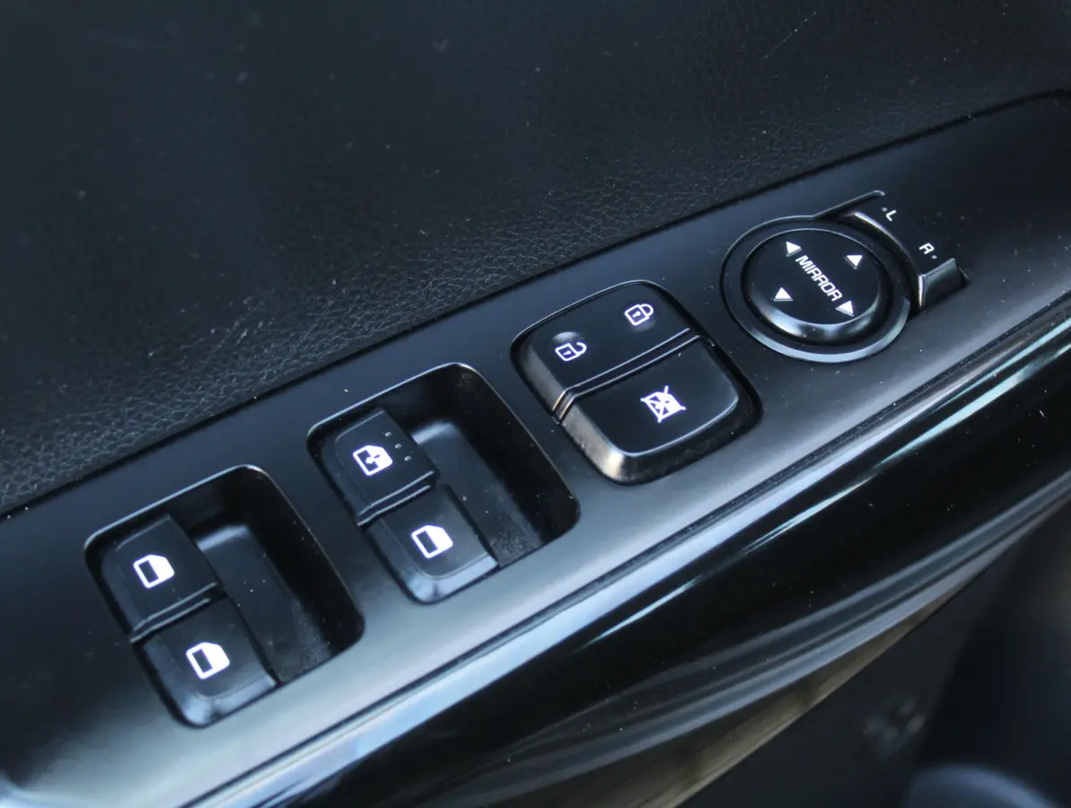 1.0 DPi DynamicLine AIRCO | CARPLAY | CAMERA | DAB | LMV14 | CRUISE | ISOFIX