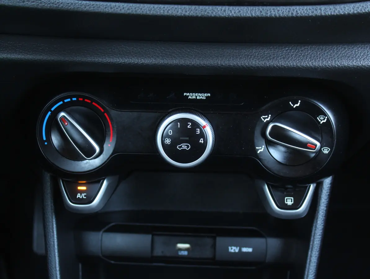 1.0 DPi DynamicLine AIRCO | CARPLAY | CAMERA | DAB | LMV14 | CRUISE | ISOFIX