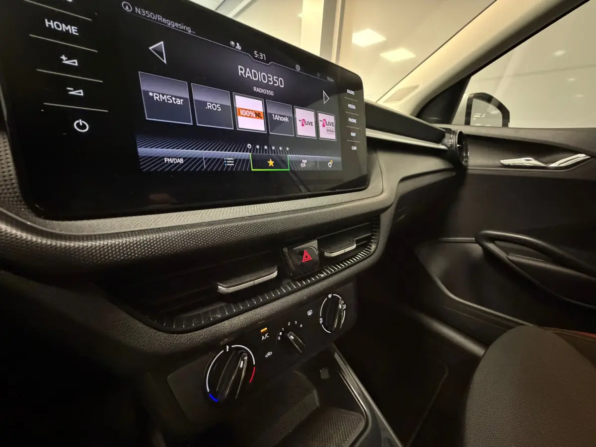 1.0 TSI Ambition | CAR PLAY | CRUISE | LED | TREKHAAK |