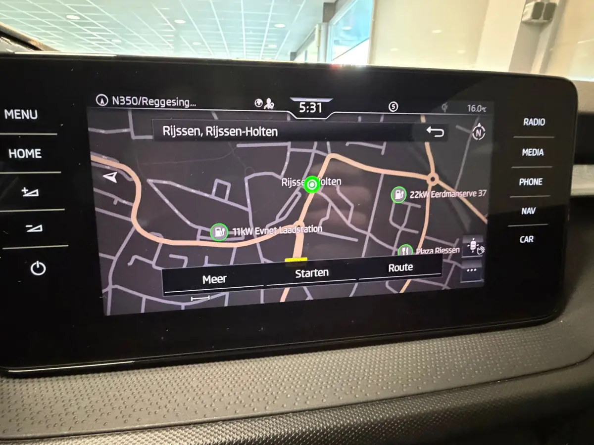 1.0 TSI Ambition | CAR PLAY | CRUISE | LED | TREKHAAK |