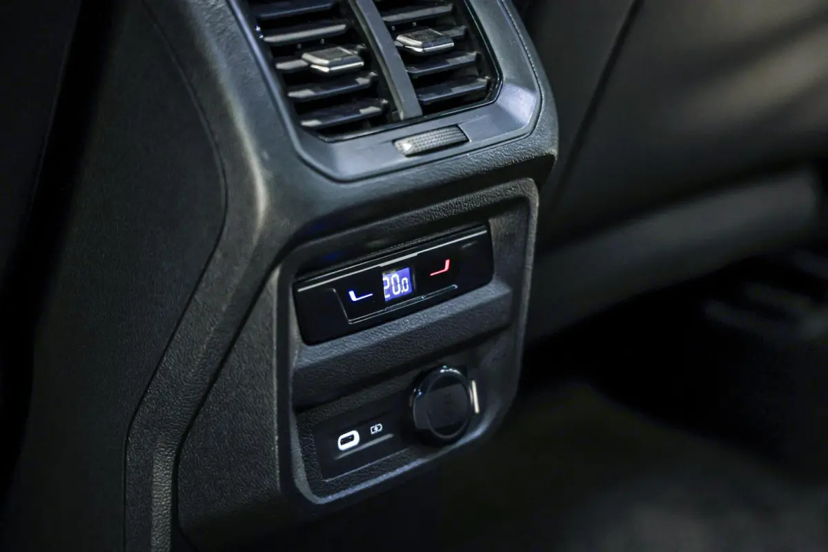 1.5 TSI R-Line Business|Pano|ACC|Trekhaak