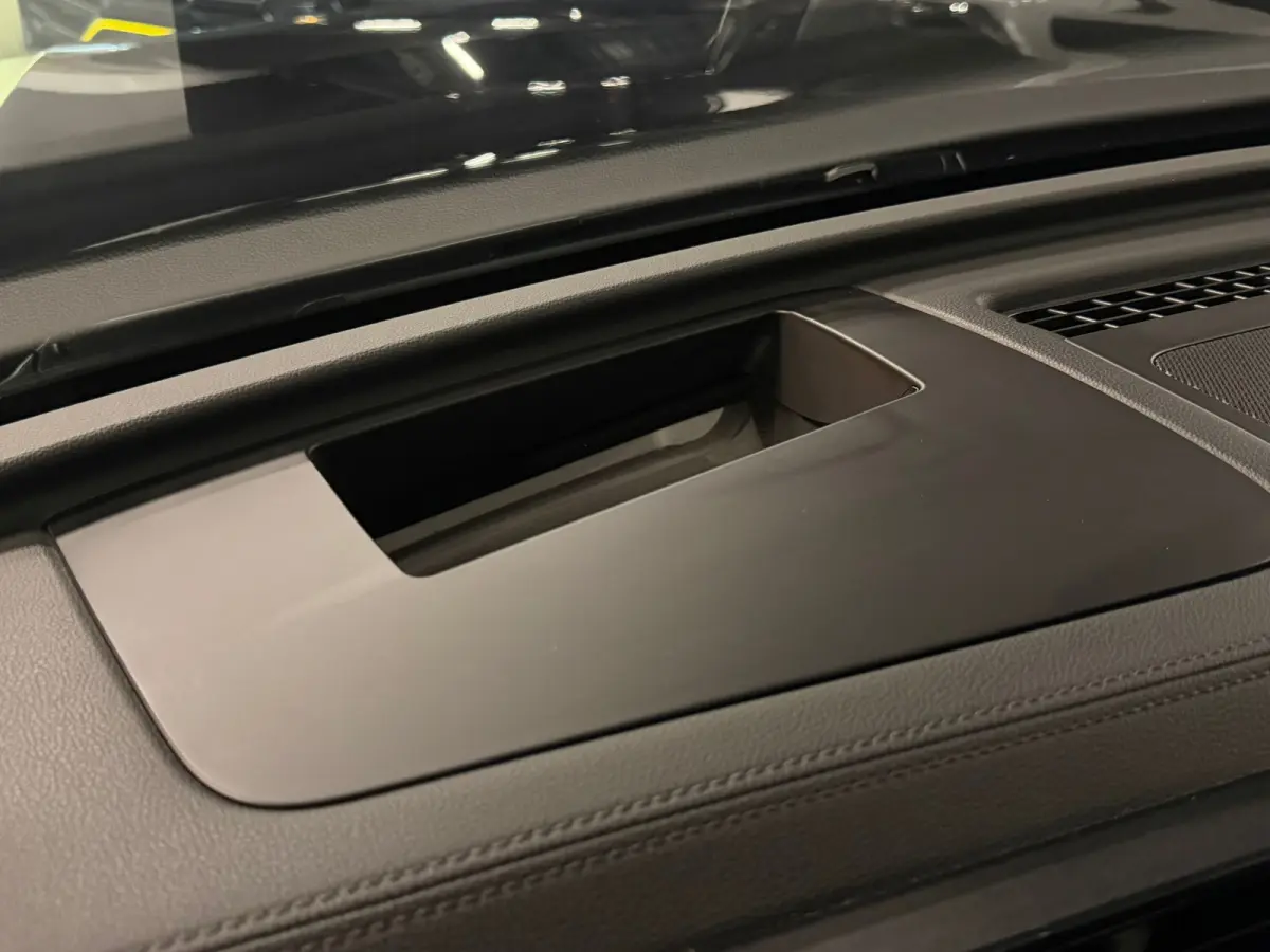 1.5 eHybrid 3x R-Line |BTW|PANO|MASSAGE|H&K|HuD|360 CAM|KEYLESS|IQ LIGHT|MEMORY|FABRIEKSGARANTIE|STOELKOELING|