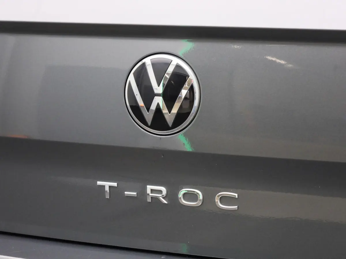 1.0 TSI Style Business 110 PK | Navigatie | Parkeersensoren | Climate Control | Adaptive Cruise Control | Achterklep, elektrisch bedienbaar | Apple Carplay | Android Auto |