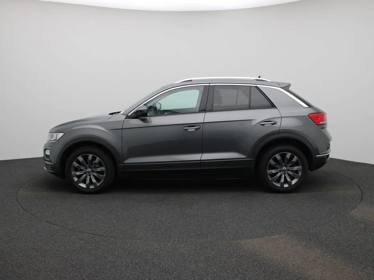 1.0 TSI Style Business 110 PK | Navigatie | Parkeersensoren | Climate Control | Adaptive Cruise Control | Achterklep, elektrisch bedienbaar | Apple Carplay | Android Auto |