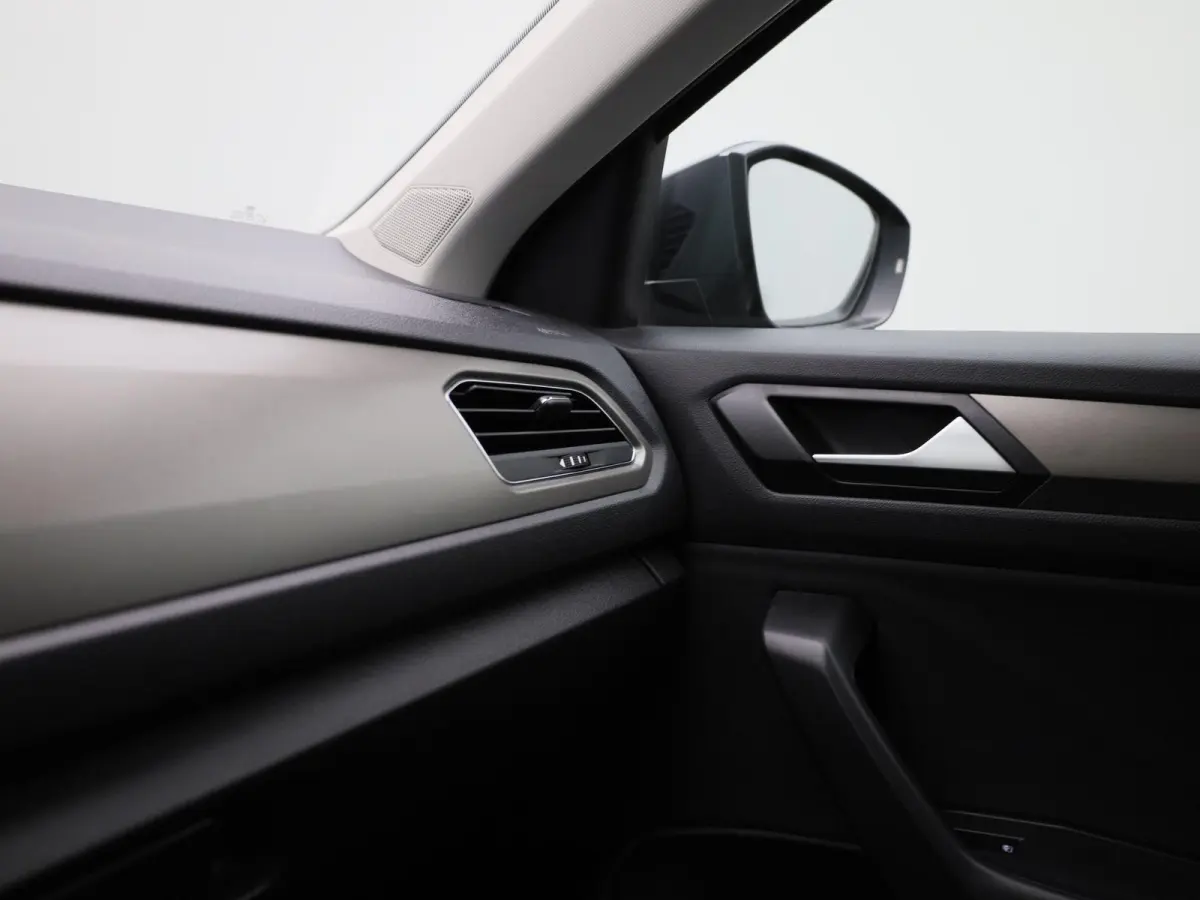 1.0 TSI Style Business 110 PK | Navigatie | Parkeersensoren | Climate Control | Adaptive Cruise Control | Achterklep, elektrisch bedienbaar | Apple Carplay | Android Auto |