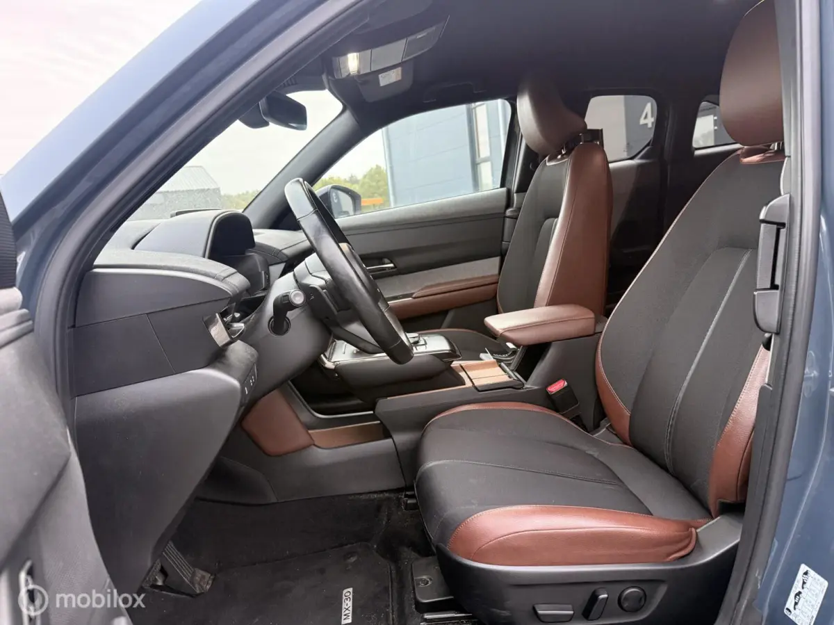 e-SkyActiv 145 36 kWh | SOH 93% | 51.794 KM | HUD | Memory Seats | Stoel- en Stuurverwarming