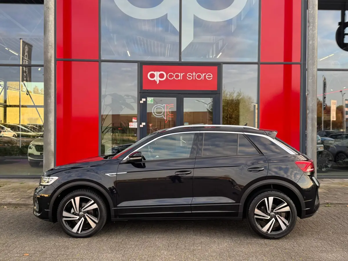 1.5 TSI DSG-7 3 X R-Line | Panorama | Camera | Parksens |Keyless | Carplay |