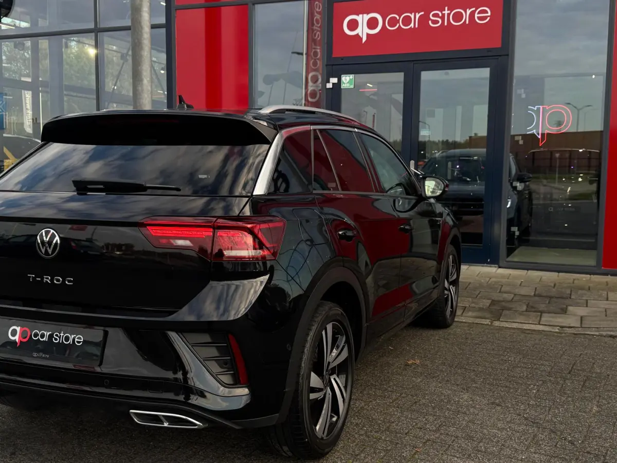 1.5 TSI DSG-7 3 X R-Line | Panorama | Camera | Parksens |Keyless | Carplay |