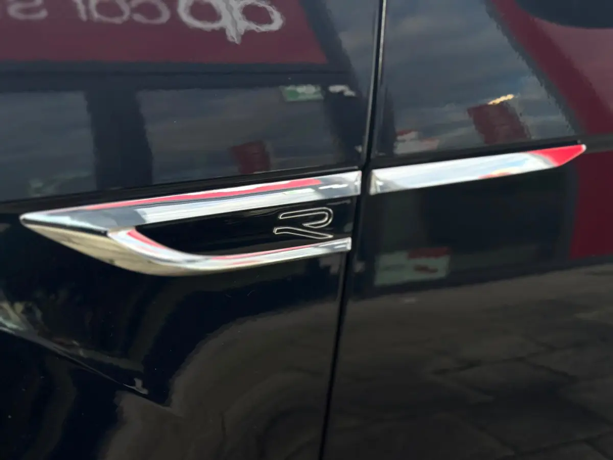 1.5 TSI DSG-7 3 X R-Line | Panorama | Camera | Parksens |Keyless | Carplay |