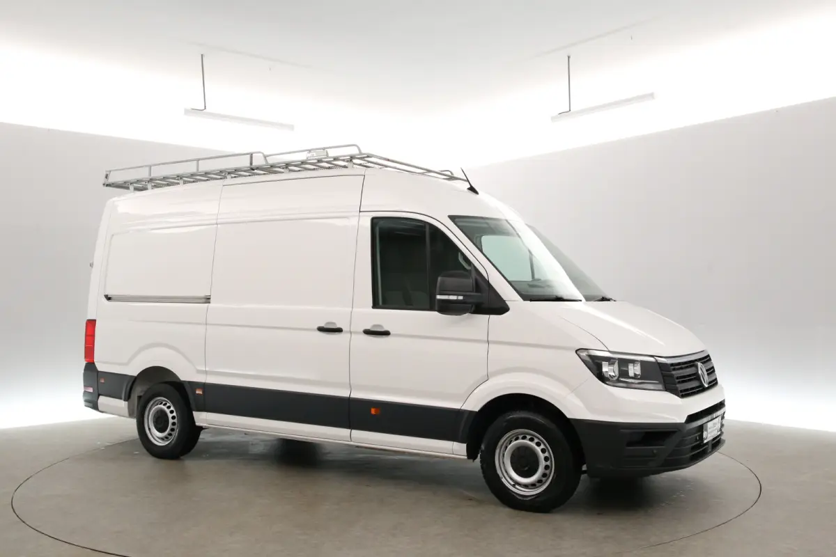 2.0 TDI L3H3 140PK | Airco | Cruise | Camera | 3 Zits | Carplay | Imperiaal | Parkeersens.