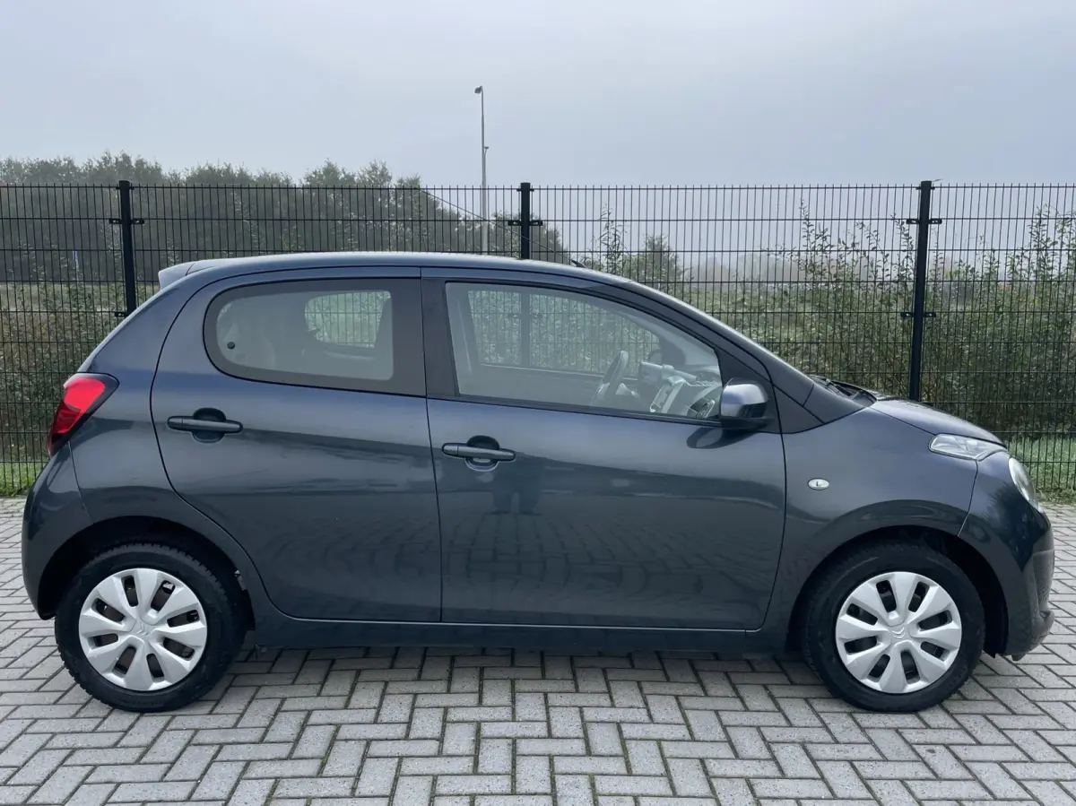 1.0 e-VTi Selection | scherm | Airco | Bluetooth |