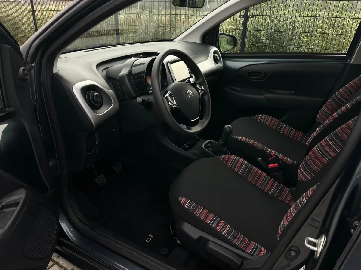 1.0 e-VTi Selection | scherm | Airco | Bluetooth |