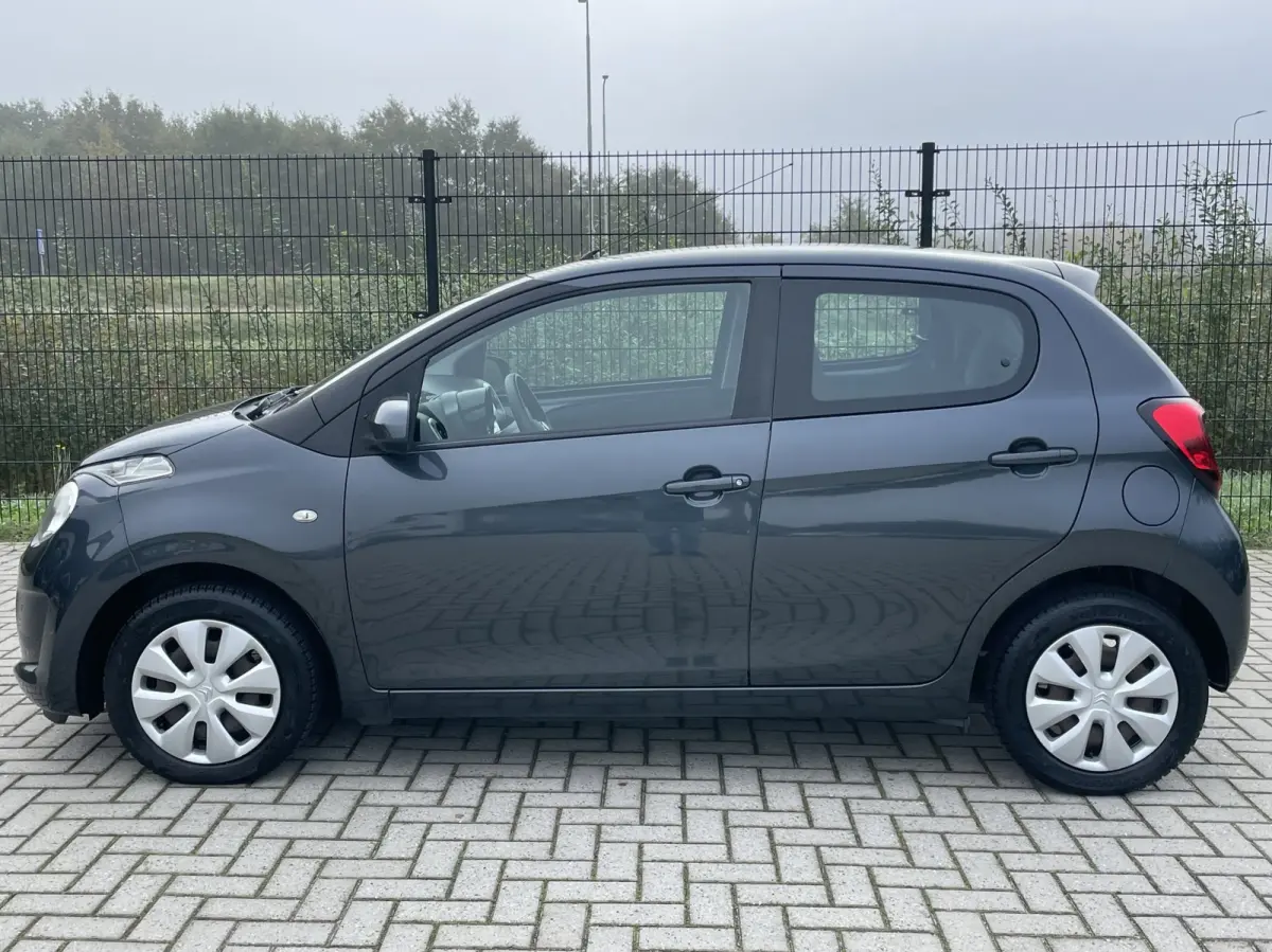 1.0 e-VTi Selection | scherm | Airco | Bluetooth |