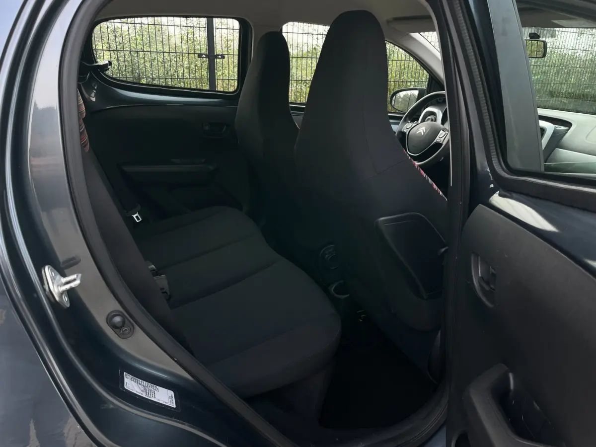 1.0 e-VTi Selection | scherm | Airco | Bluetooth |